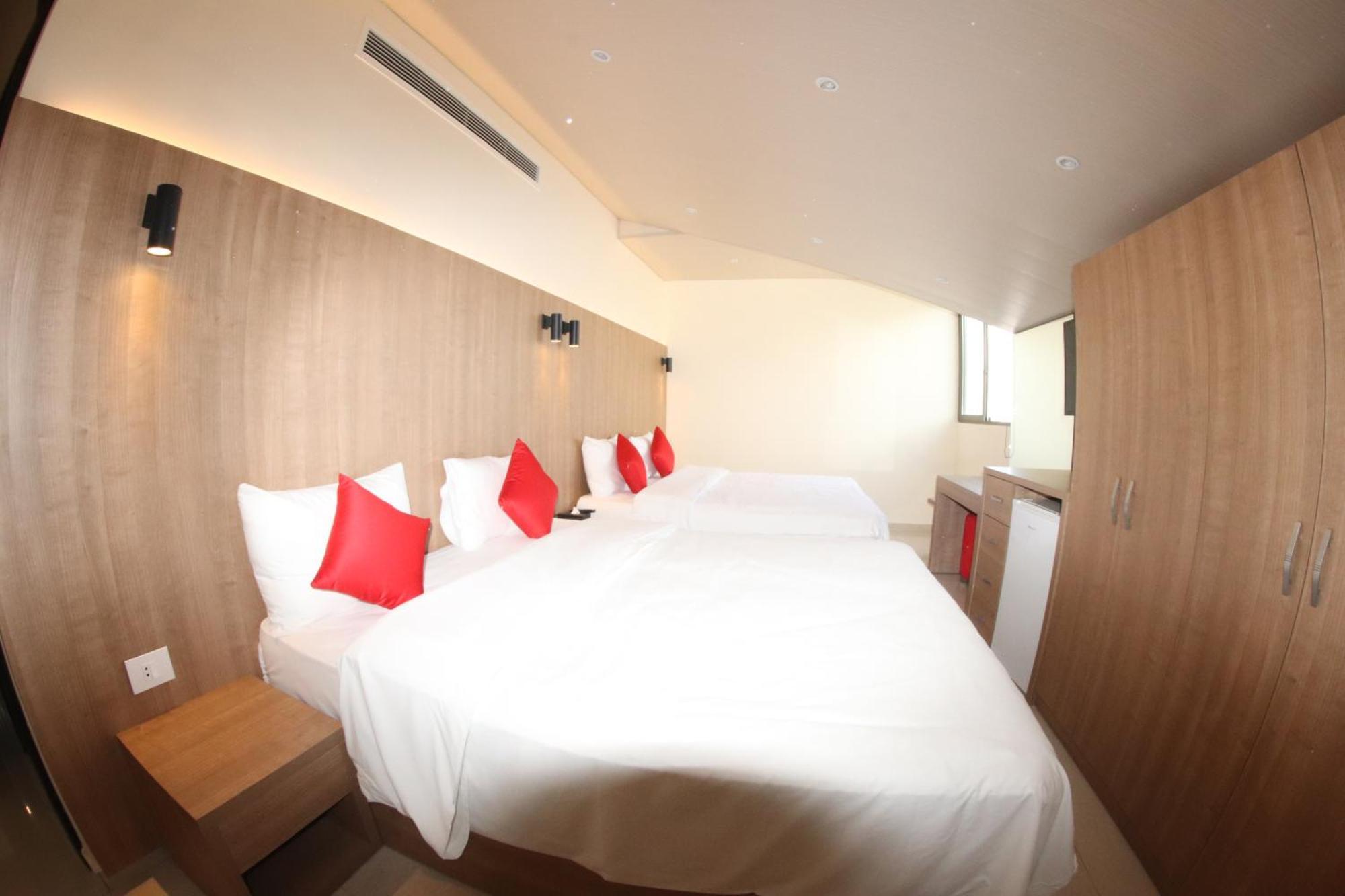 Jounieh Suites Boutique Hotel Esterno foto