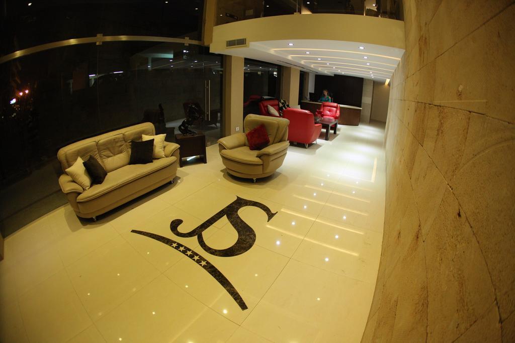 Jounieh Suites Boutique Hotel Esterno foto